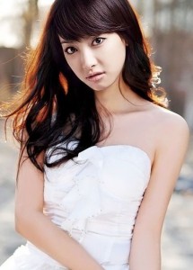 啥面相女在爱情路上容易受伤(图1)