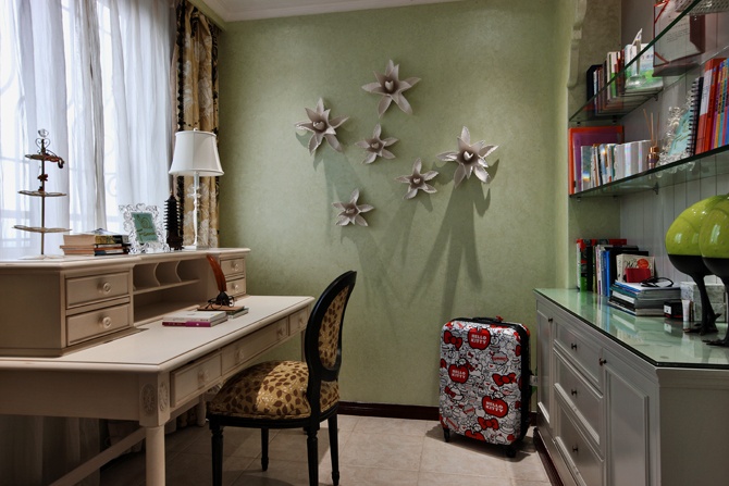 卧室书桌摆放风水(图1)