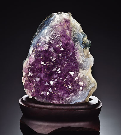 风水镇宅物紫水晶洞(图1)