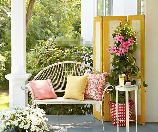 鲜花为客厅增添风水运势的小技巧(图1)