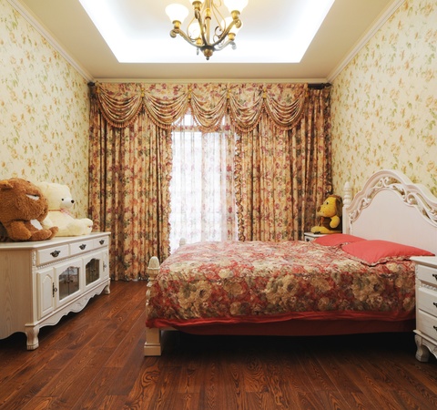 卧房风水9不宜 看看你的小窝布局“中招”没(图1)