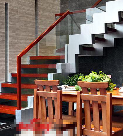 楼梯的风水讲究(图1)